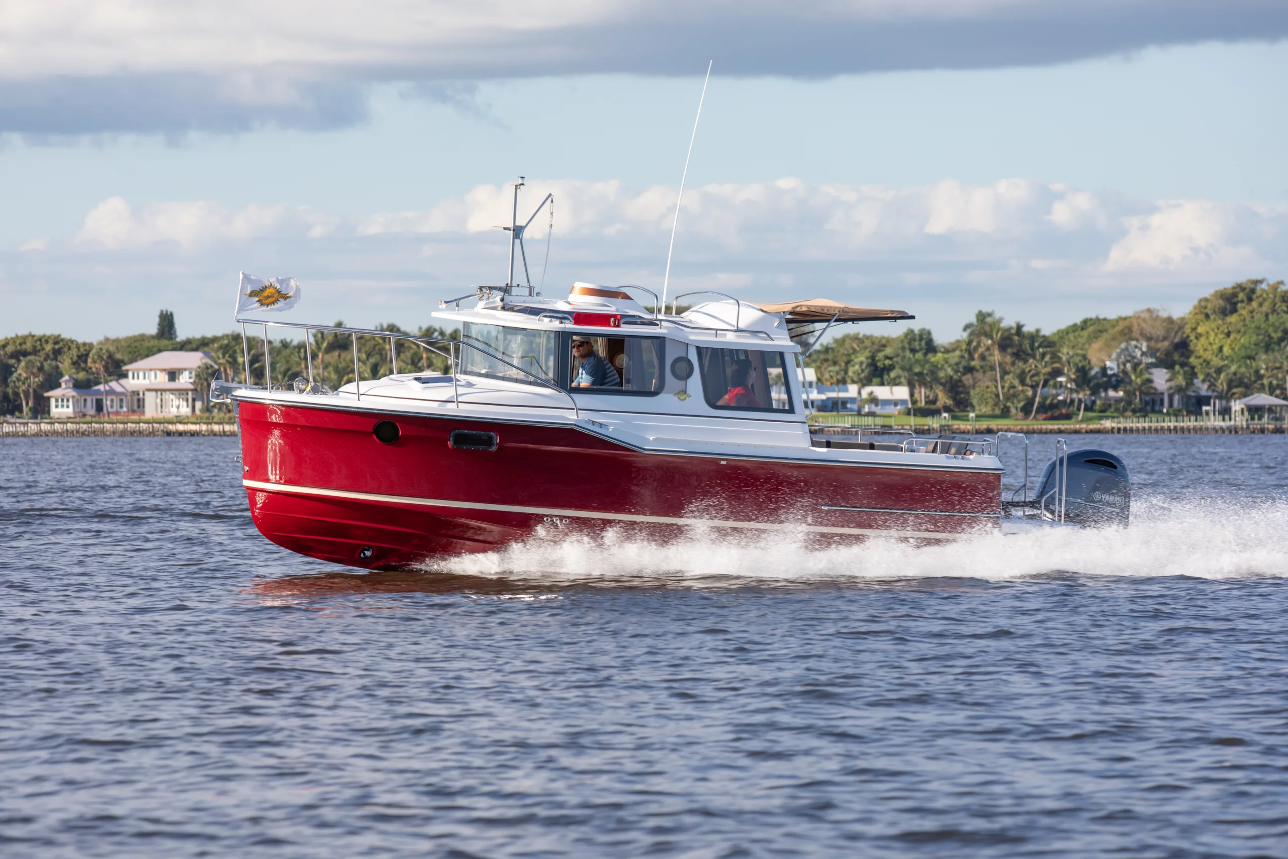 Ranger Tugs R23’